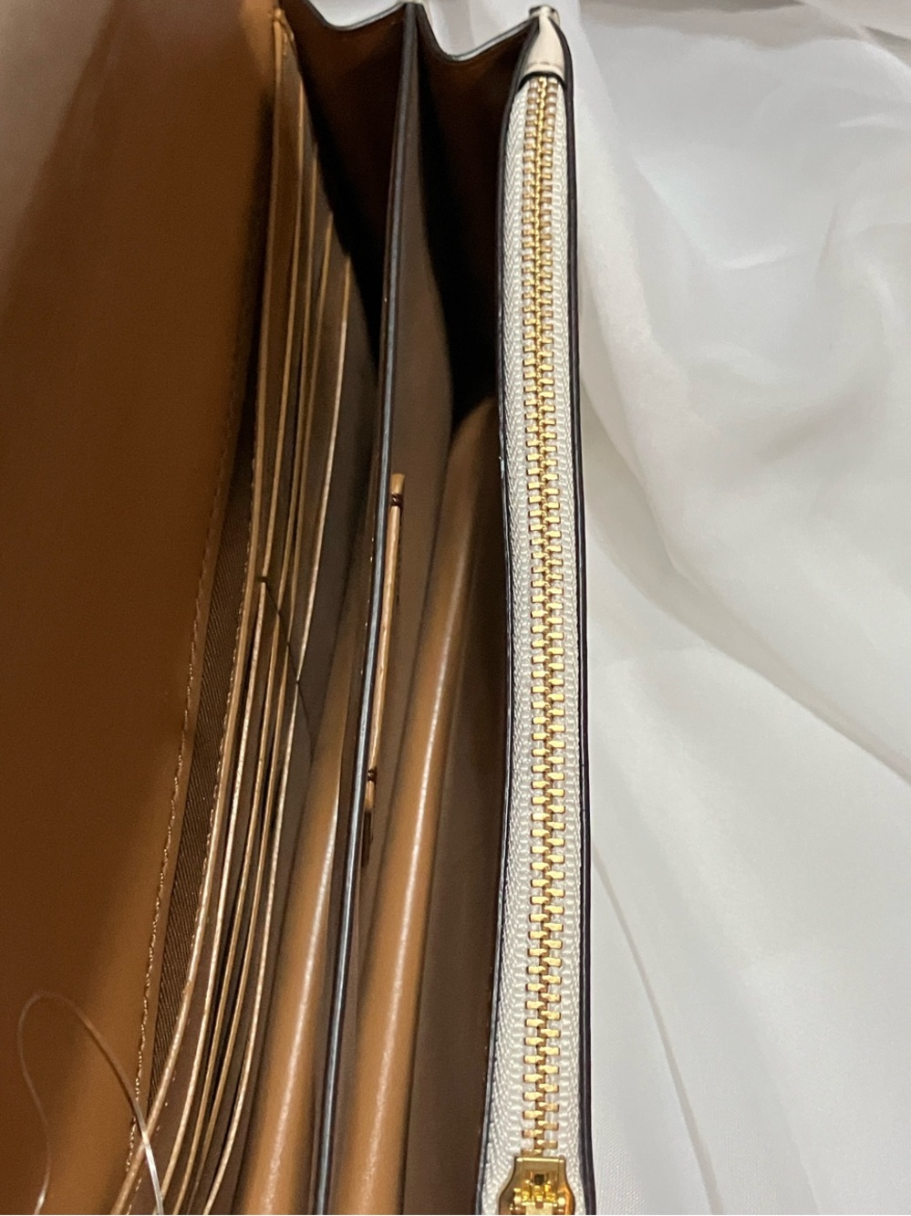 Callie Quilted Gold Rivets - Picture 7 of 12